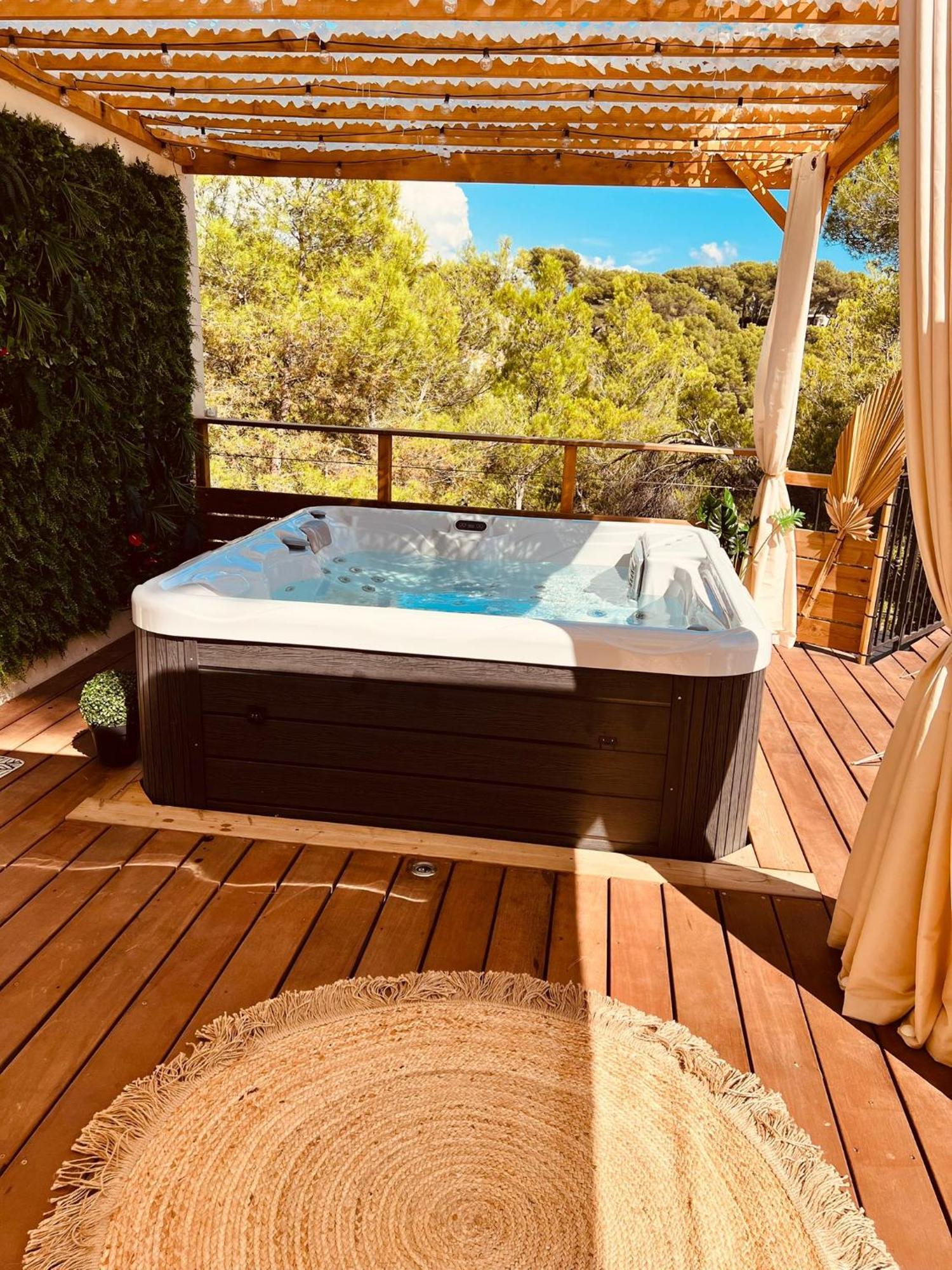 Love Room Tente Lodge Spa Mfg Chez C&C, Exclusivement Reservee Aux Adultes Cantaron Exteriör bild